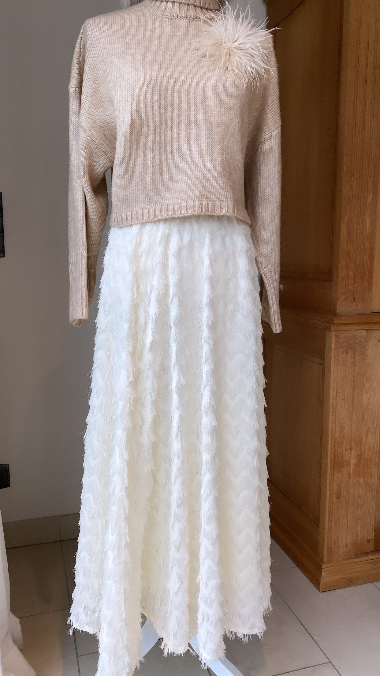 ecru skirt