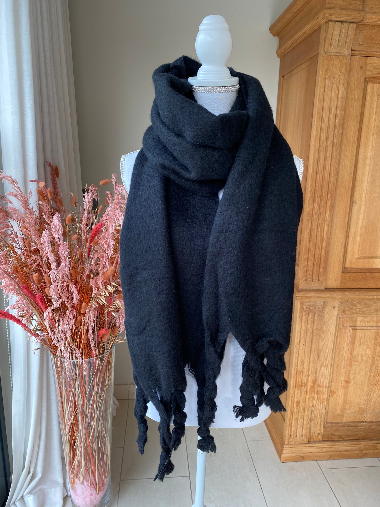 VALERIE scarf black