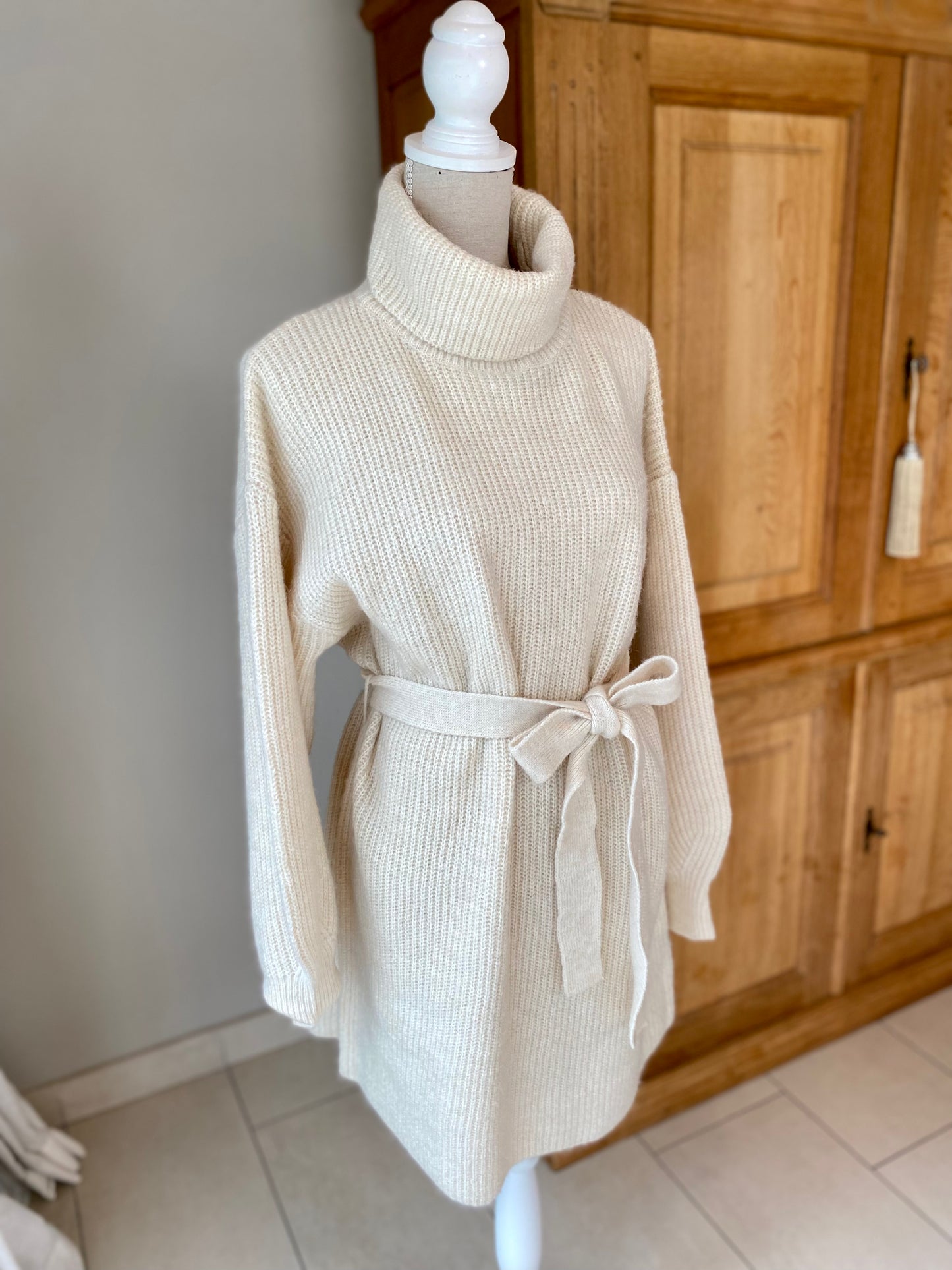 MAYA dress beige