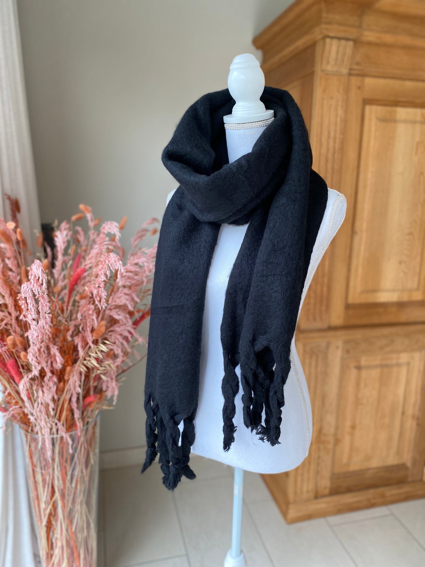 VALERIE scarf black