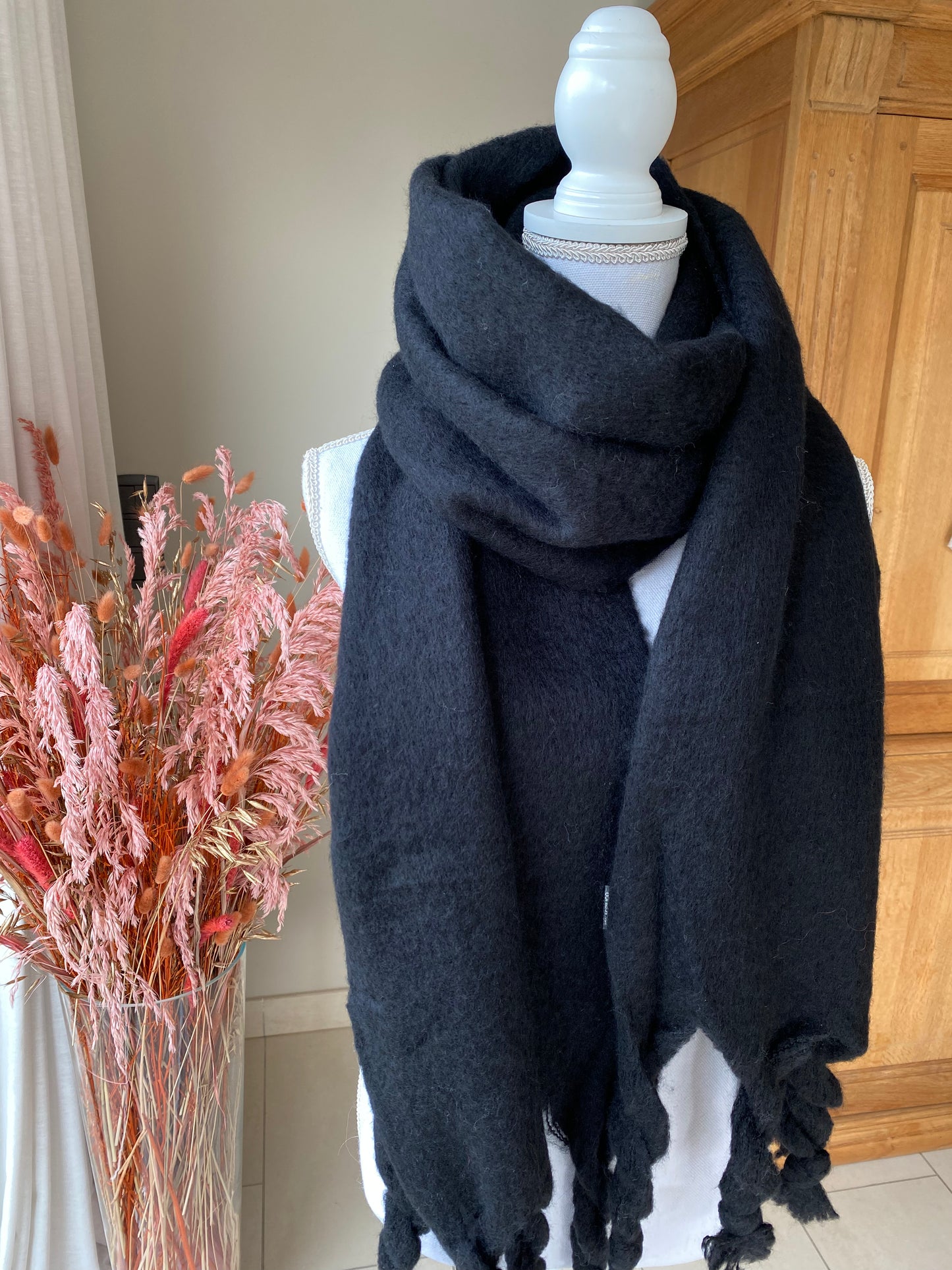VALERIE scarf black