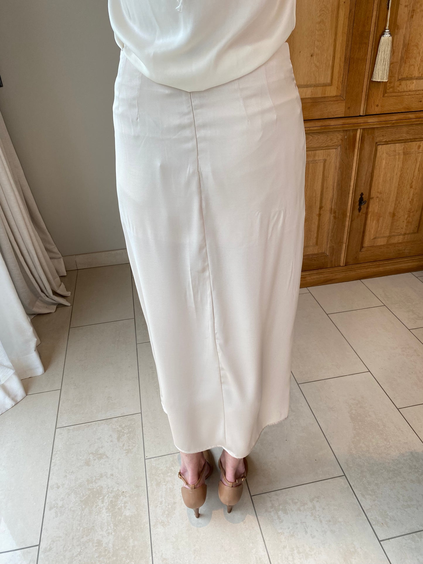 TESS skirt