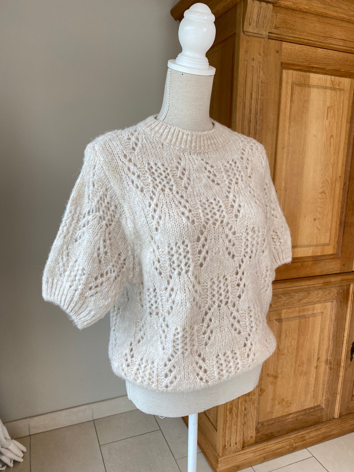 MILA sweater beige