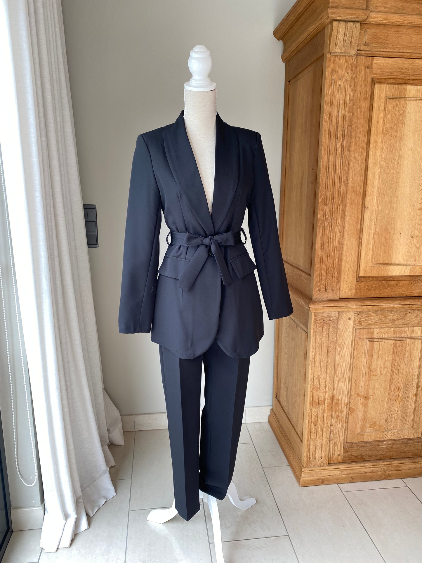 VENICE suit zwart